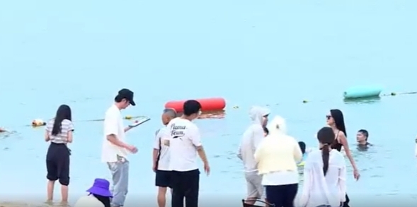 威海半月湾景区服务“上新” 游客体验“UP”
