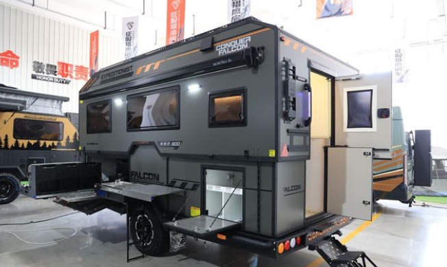 威海:一款升降房车“畅跑”海内外市场