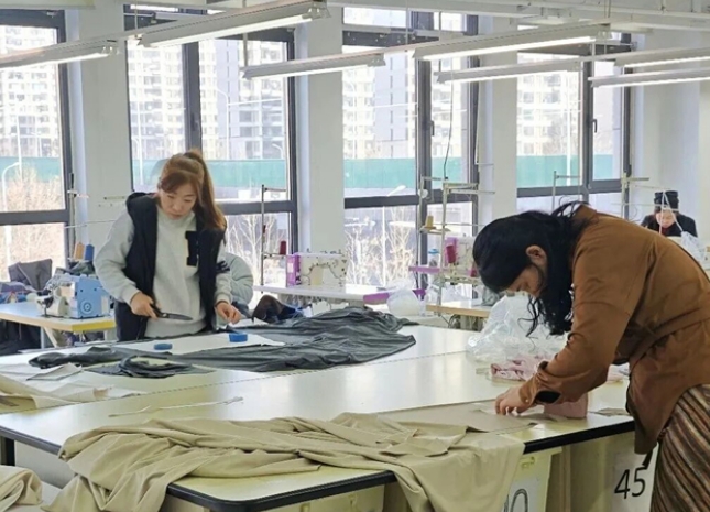 订单排到二季度！威海市环翠区这家服装外贸企业“爆火”