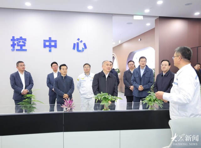 林武在威海调研并宣讲全国两会精神、督导学习教育开展情况时强调 在研究新情况解决新问题上下功夫 着力促进经济社会平稳健康发展