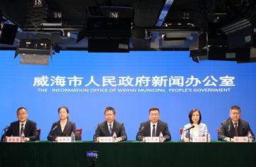 “鲁医健康说·情暖四季”系列健康知识爱国卫生运动新闻发布会