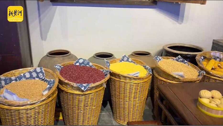 探"先"山东 | 一粒小麦"种出"600种产品,看中裕的"升咖"之路