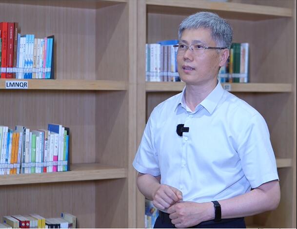 书博会 | 王肖杰：让阅读像呼吸一样自然！-威海新闻网,威海日报,威海晚报,威海短视频